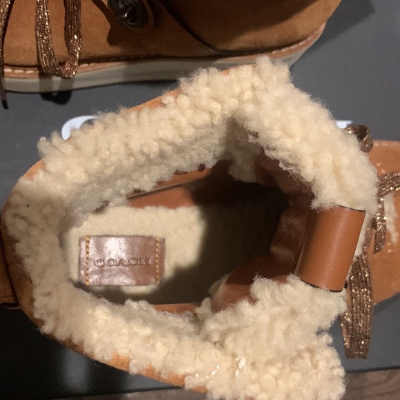Coach Urban Hiker Shearling Suede 8.5 Saddle Tan - Picture 13 of 16